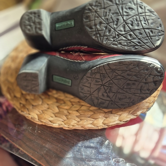 Josef Seibel Burgundy Ankle Boots Size 7.5 - Picture 4 of 5